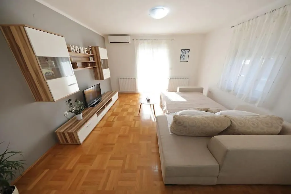Luxury Apartment Petra With Private Pool Zadar 0*,  Croatia
